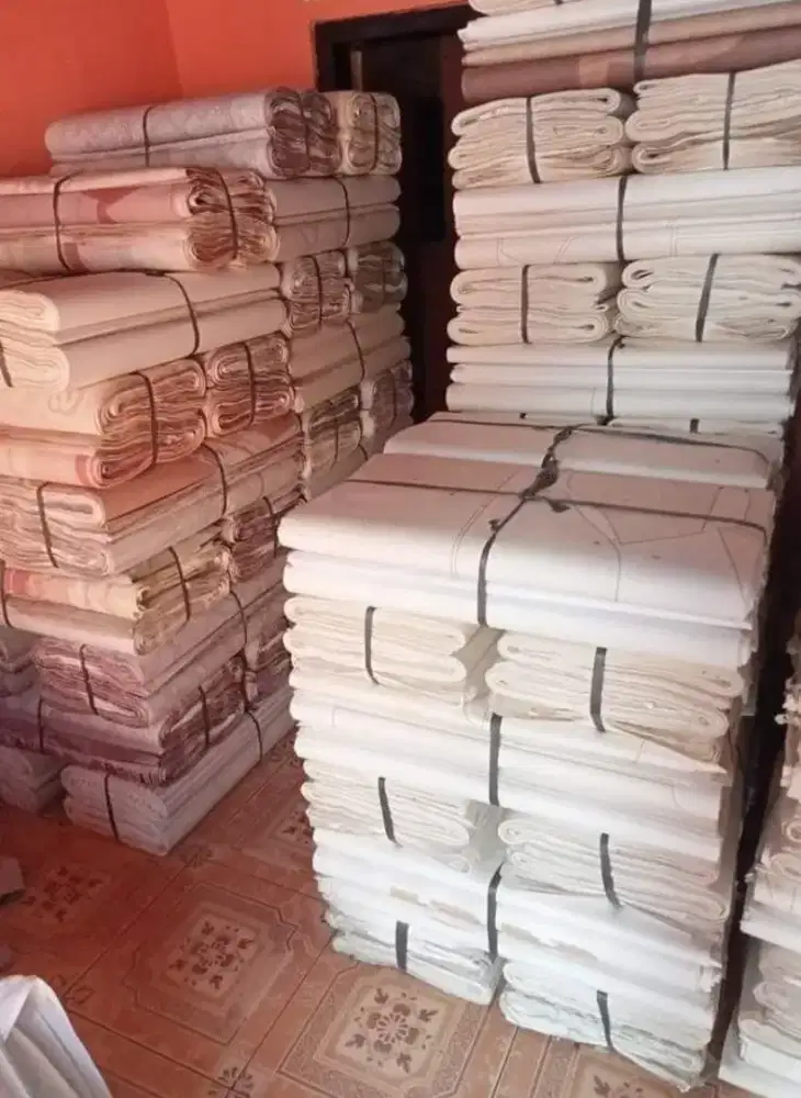 Kertas bungkus nasi roti dll
