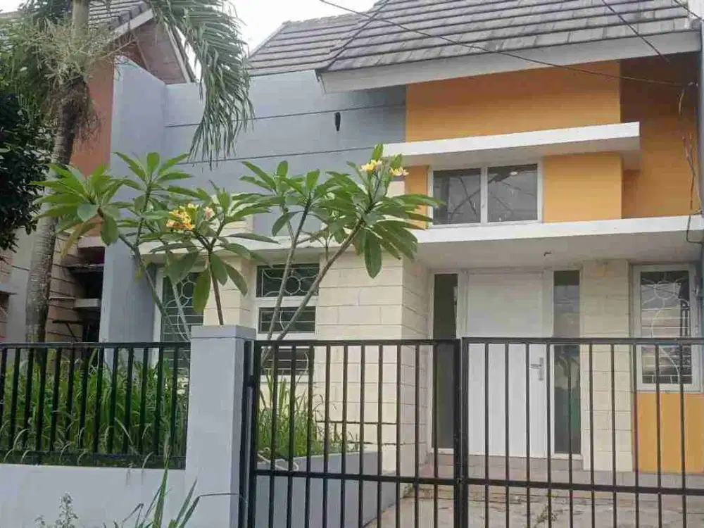 Dijual Cepat Rumah Rapi Siap Huni Bukit Golf