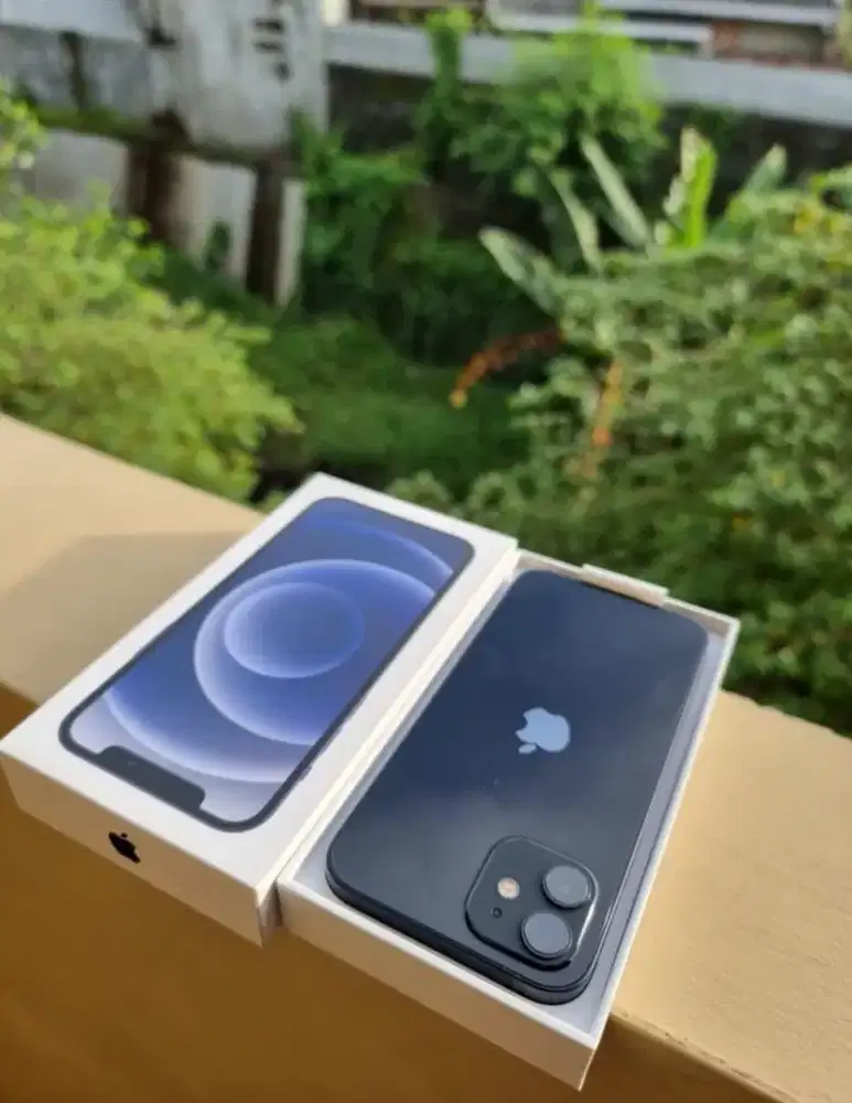 iPhone 12 5G 64 GB & 128 GB