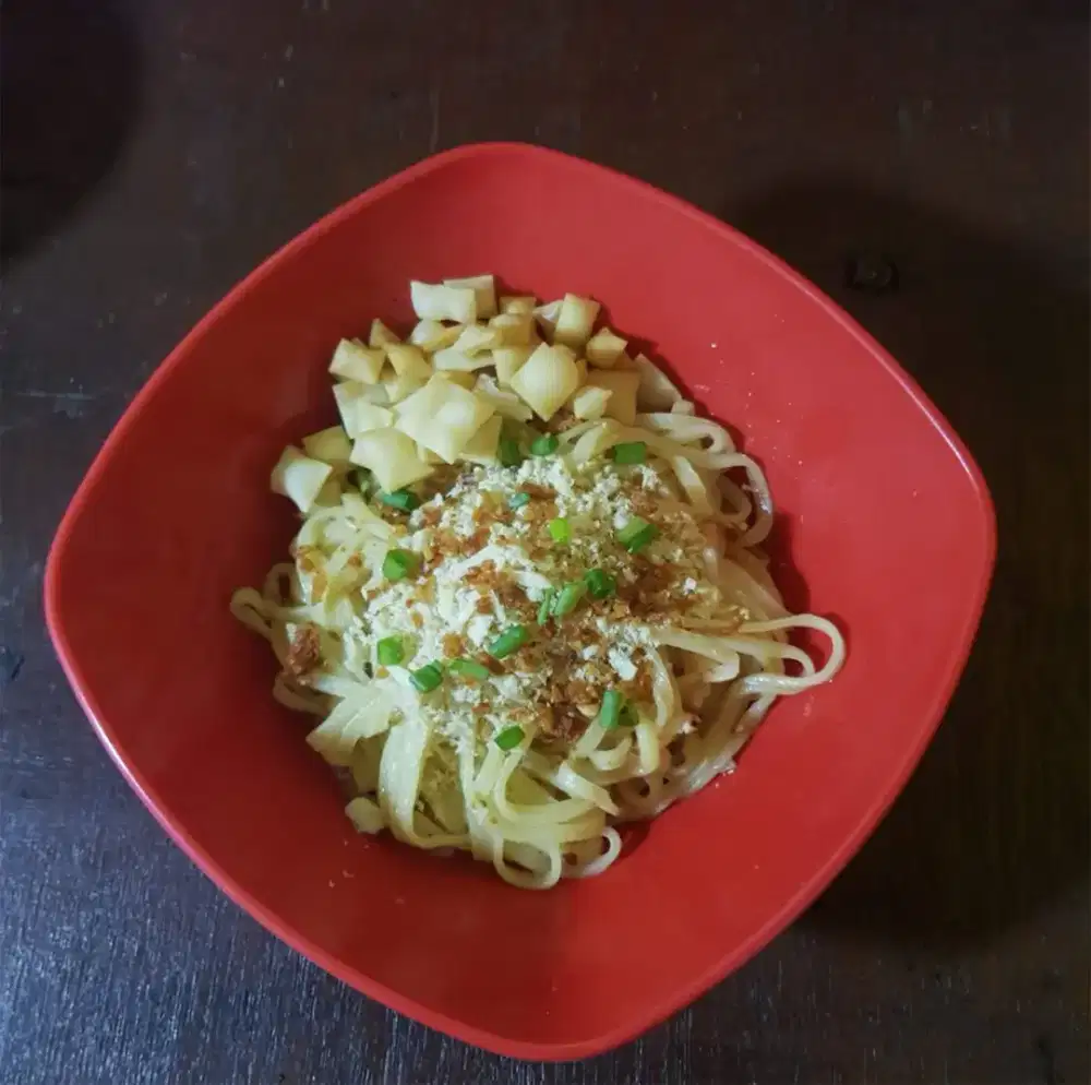 Nasi Rawon Dan Cwie Mie Ayam