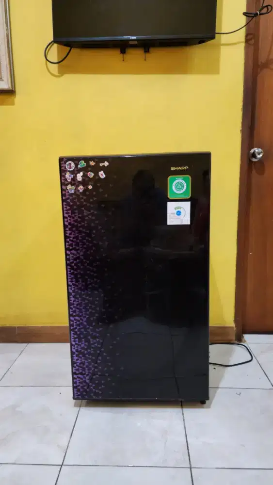 DI JUAL KULKAS 1 PINTU SHARP SHINE