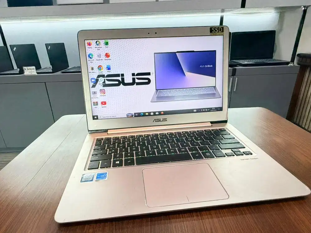 Laptop asua ux330 tipis sekali core i5