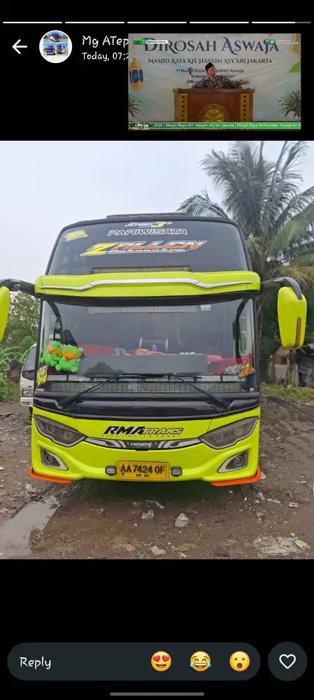 Penyewaan bus pariwisata dan paket wisata ziarah atau tour, gathering
