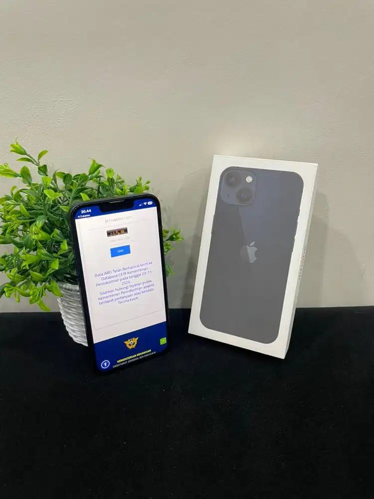 IPhone 13 128GB Midnight mulus Fullset BH 75% Imei Bea Cukai Permanen