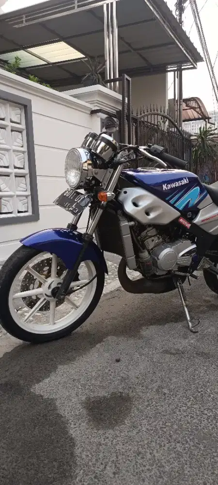 Kawasaki Ninja J/R 2004