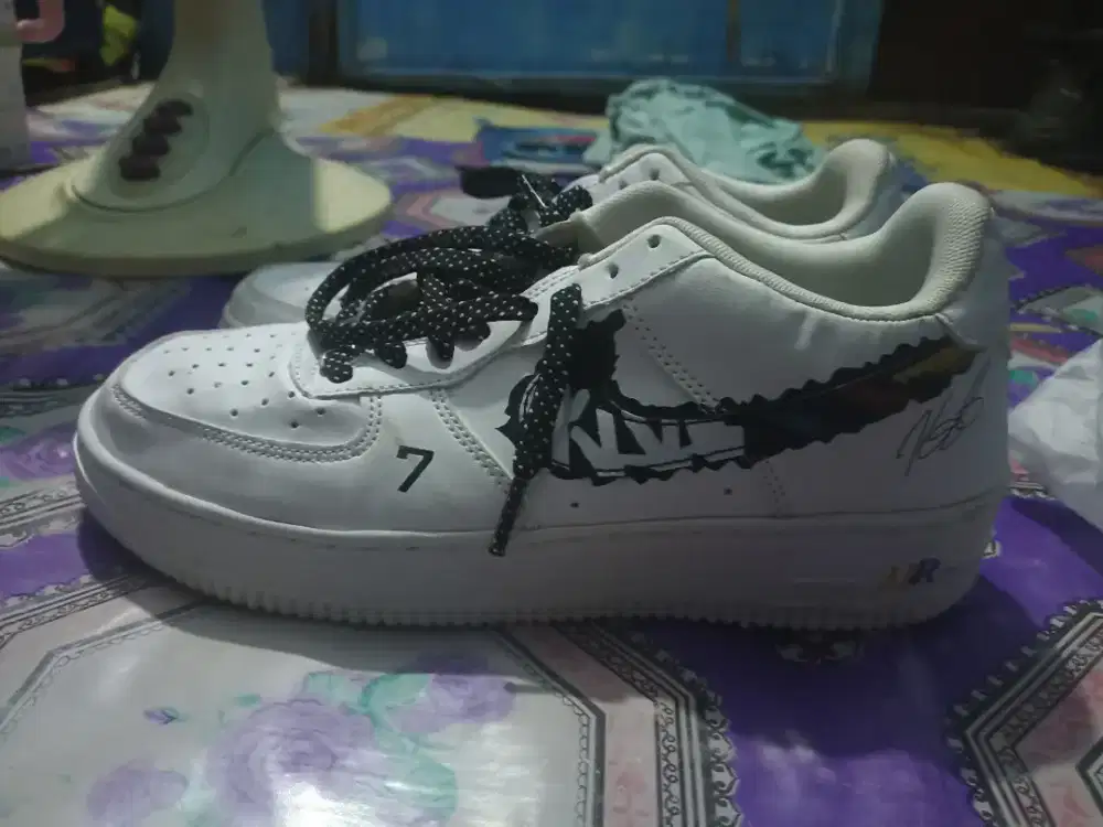 Sepatu Fashion lakidan perempuan Merek Nike Air NETS BROOKLYN