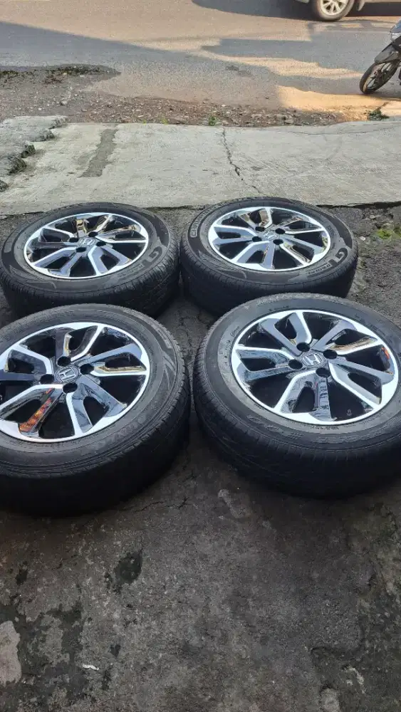 Mobilio r15 velg honda mobilio bisa tt