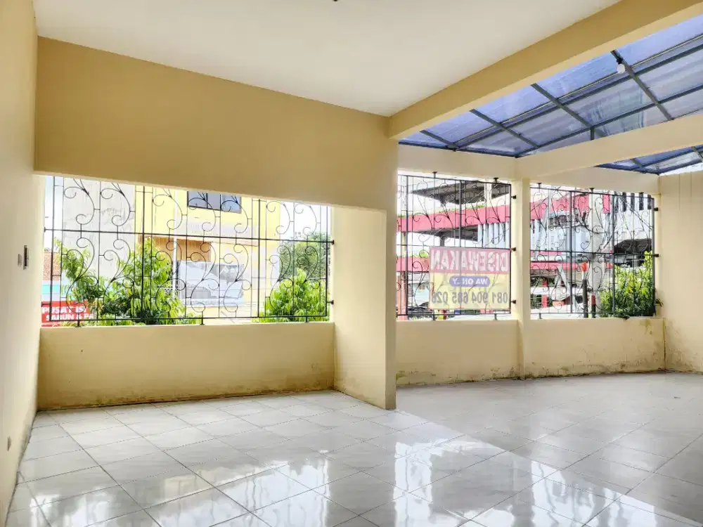 Disewakan ruko 2 lantai dekat pasar Kliwon, Kota Kudus