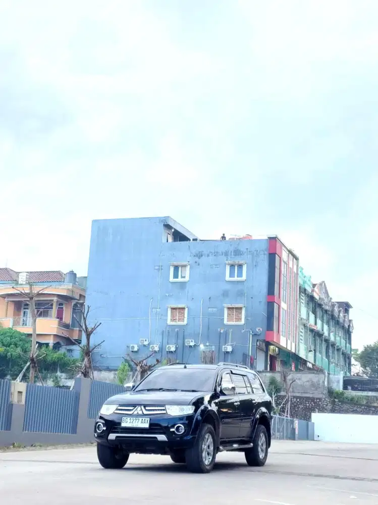 Pajero Sport Exceed AT 2011