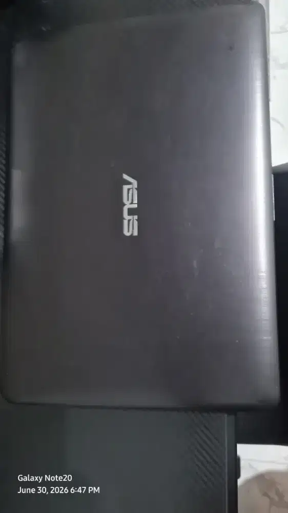 Asus X441B prosesor AMD (A4)