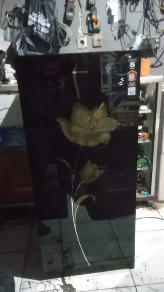 Kulkas Polytron 1 pintu beku normal garansi