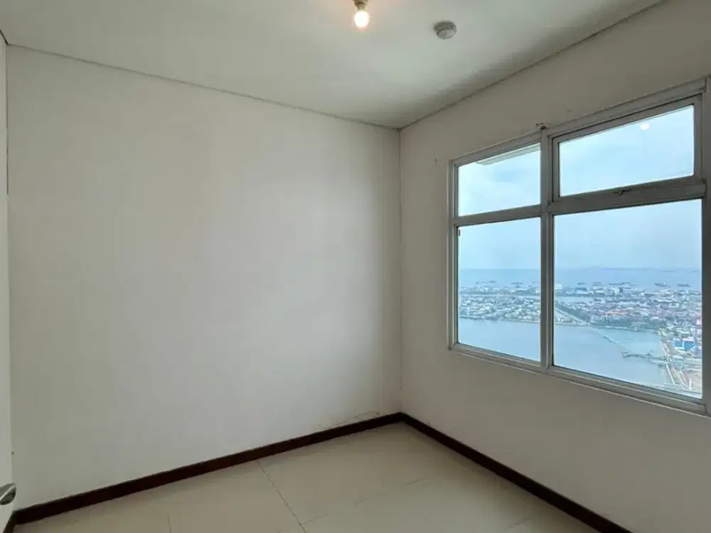 Condominium Green Bay Pluit 2Br Unfurnished 3Ac View Laut Bagus!!