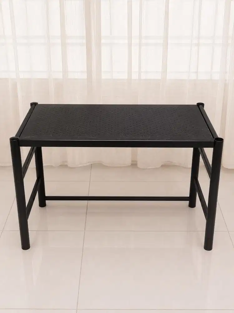 Meja slide telescopic satu tahap