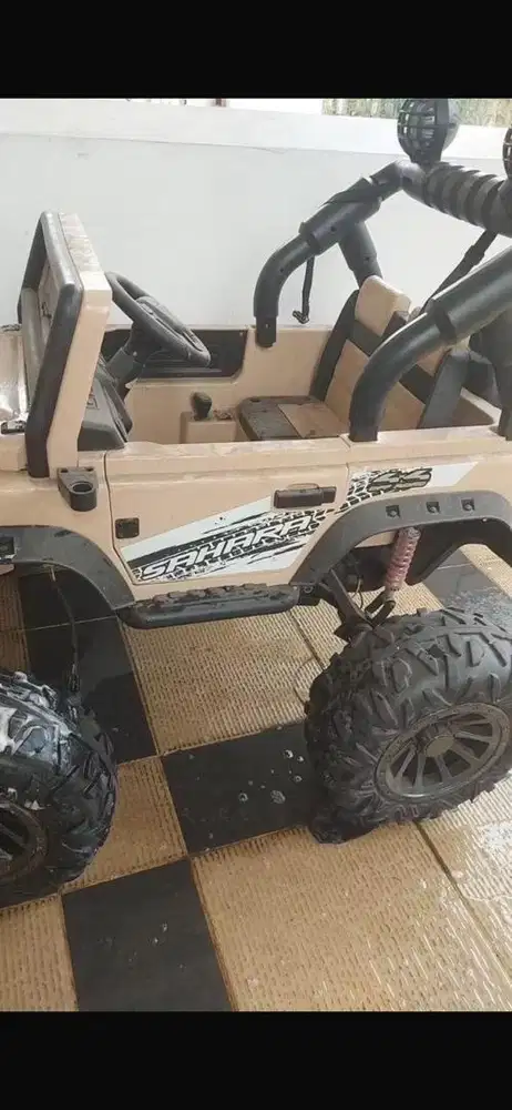 Jual Murah Mobil Aki Anak VOLTA JEEP SAHARA 4x4