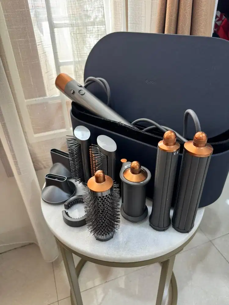 Dyson Airwrap Hairdryer