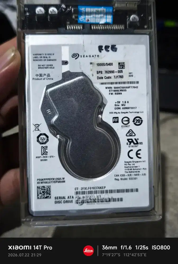 Sepasang hdd isi game