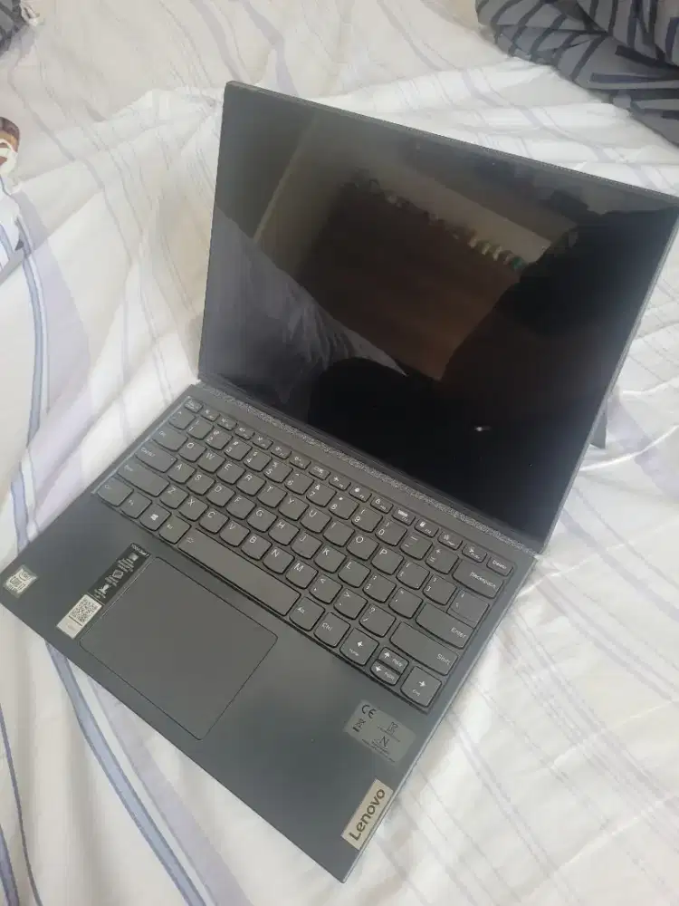 Jual Lenovo Yoga Duet i7