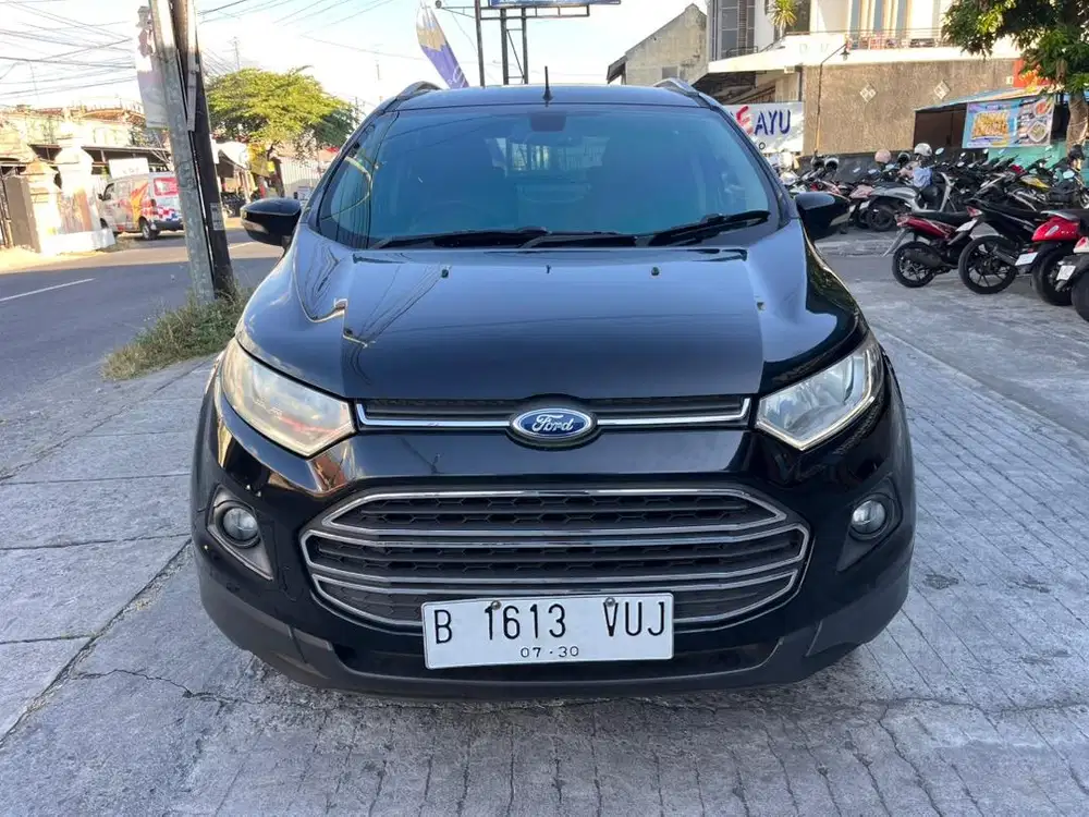 FORD ECOSPORT TITANIUM 2014 Matic Hitam