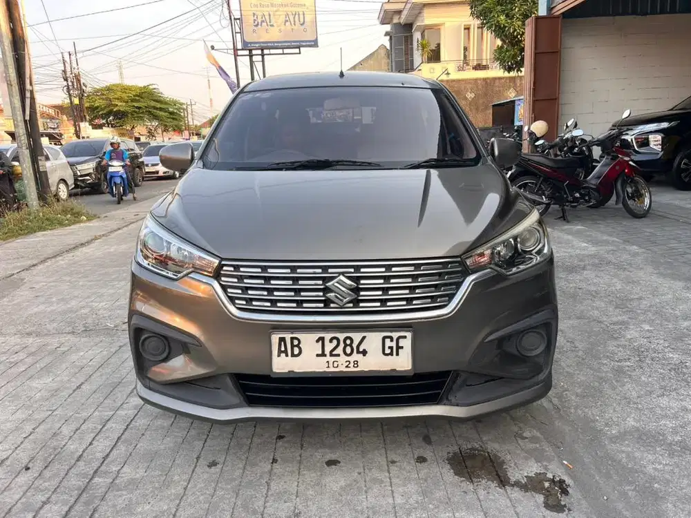 SUZUKI ERTIGA 2018 Manual Cokelat