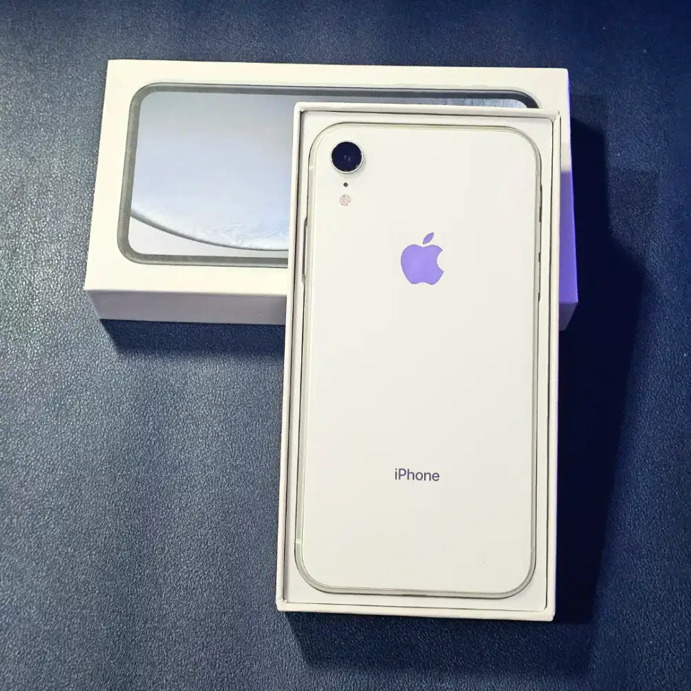 Iphone xr 64gb Beacukai putih