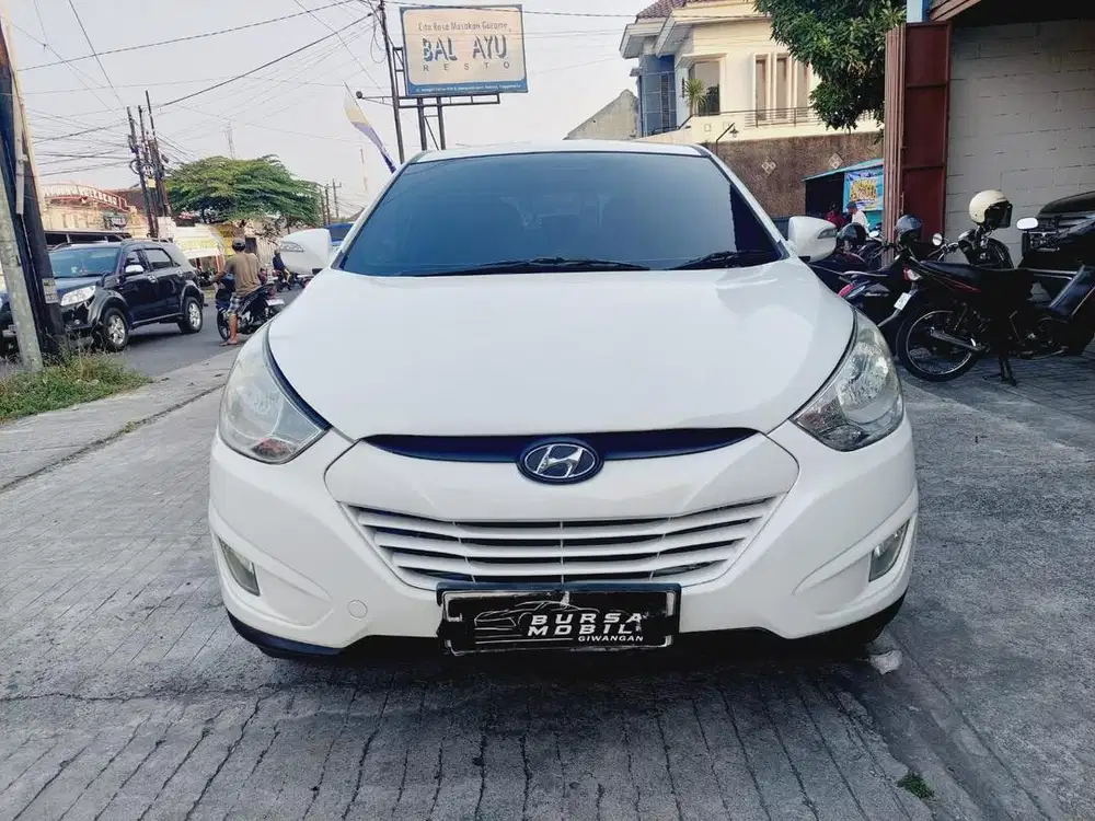 HYUNDAI TUCSON 2012 Matic Putih