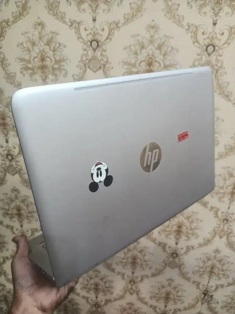 Lactop ENVY 13 notebook ram 8 SSD 256 core i7 minus pemakaian aja