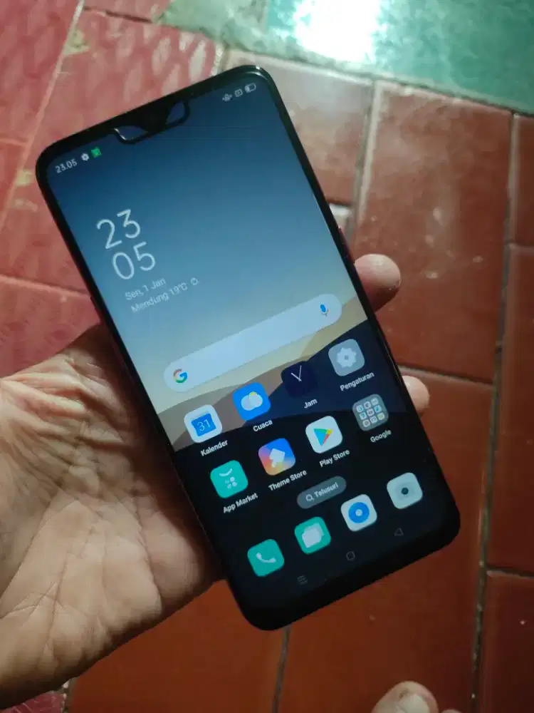 Oppo f9 ram 4/64