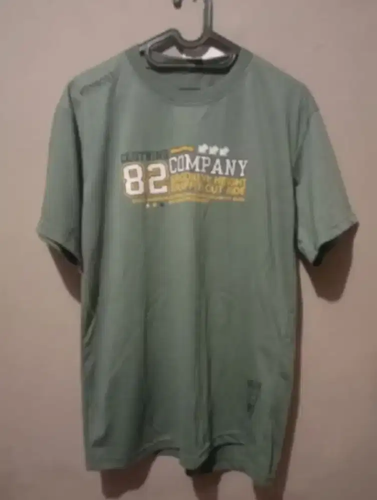 Kaos Abu tua murmer