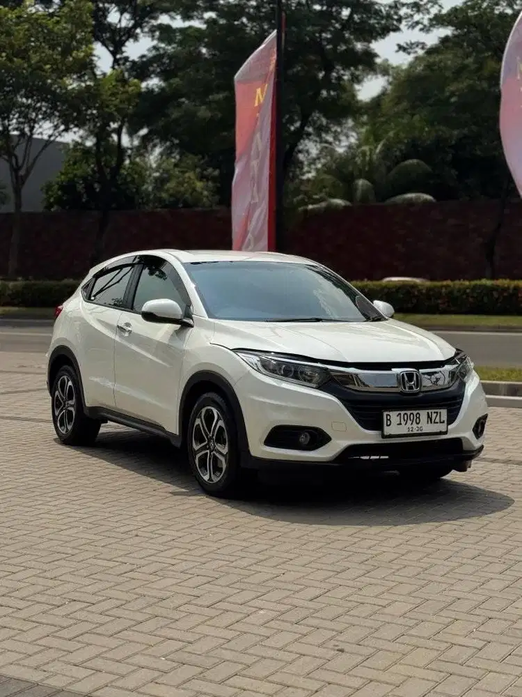HRV E CVT AT 2020 PUTIH