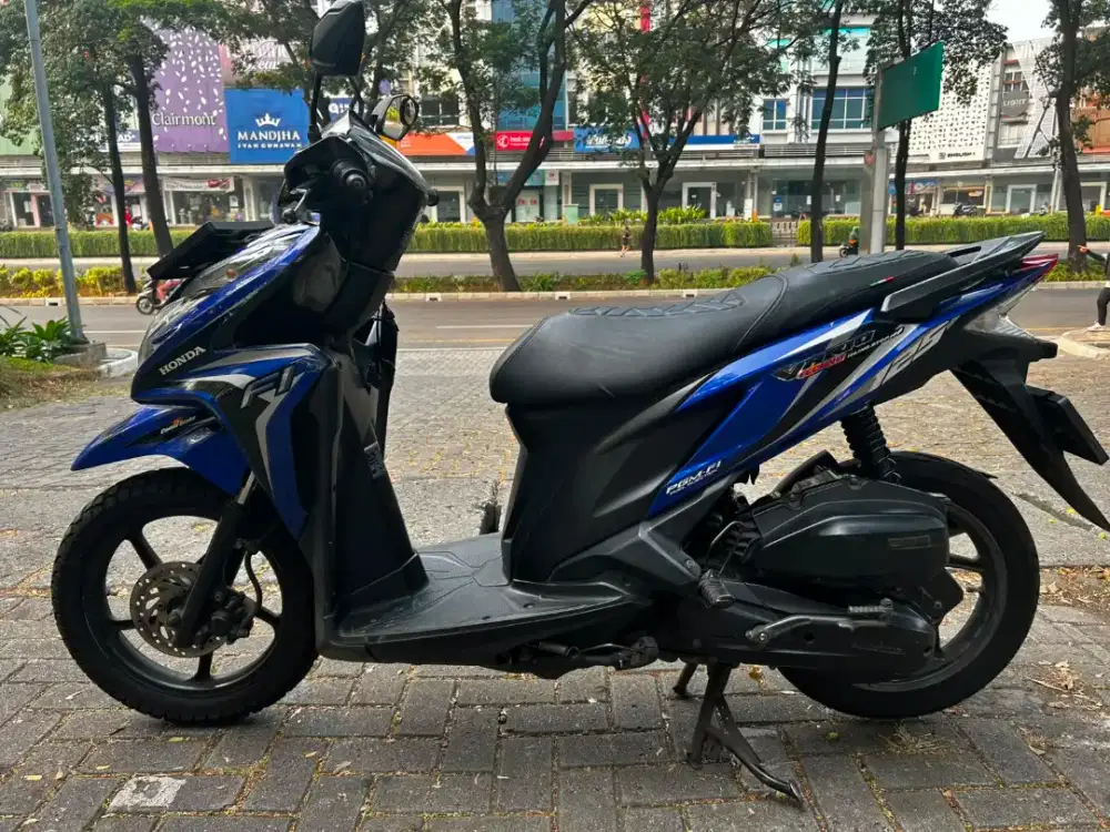 Vario 125 Old ISS