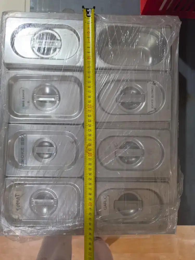 FOOD PAN ISI 8 kondisi 90%