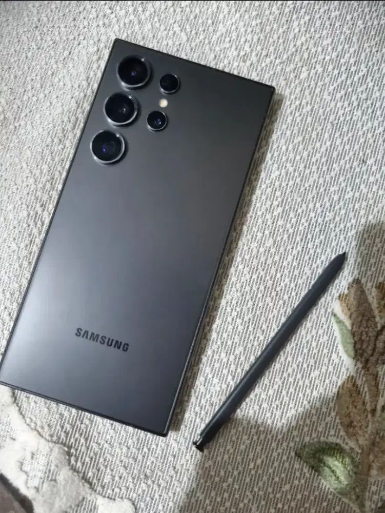 Samsung S24 ultra 12+12/1TB SEIN bisa TT