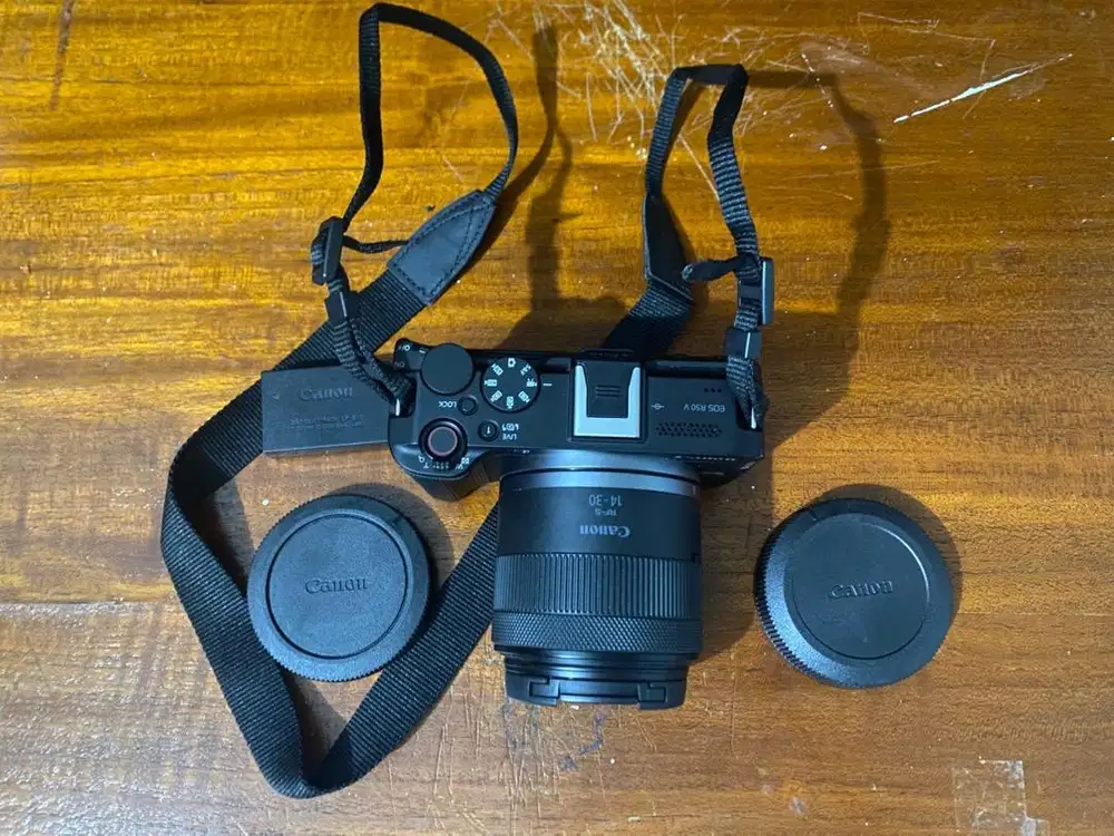Canon R50V dan Lensa Bekas MULUS