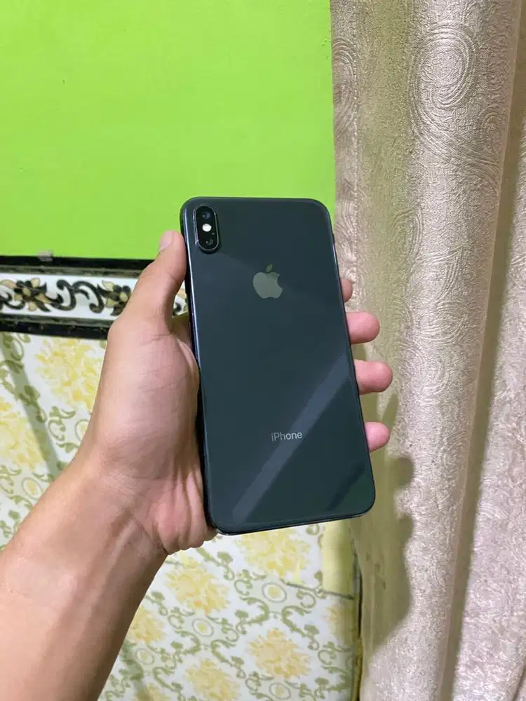 iphone xsmax 64gb