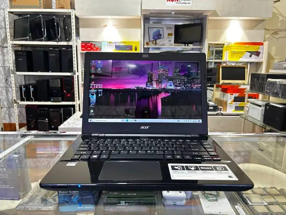 Laptop ACER Aspire  E5-421