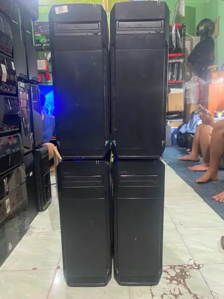 PC INTEL CORE i7 GEN 4 RAM 4GB HDD 500GB