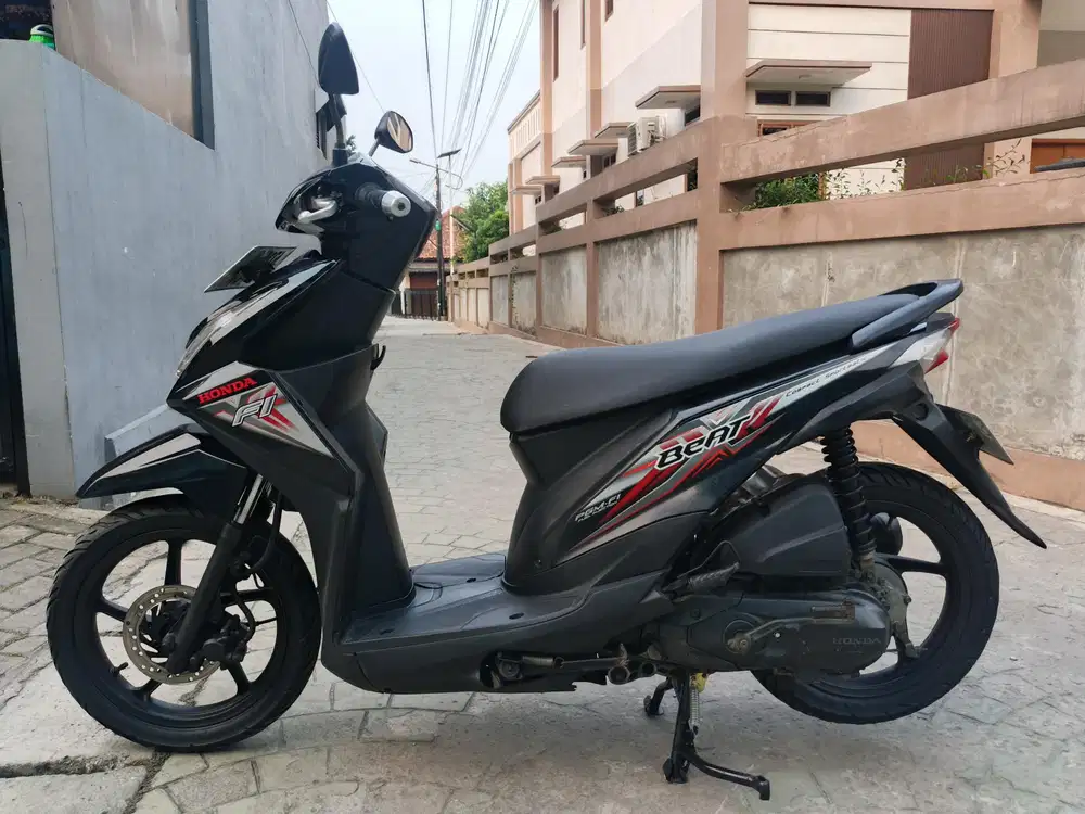 Honda beat fi esp 2016 stater halus mulus terawat