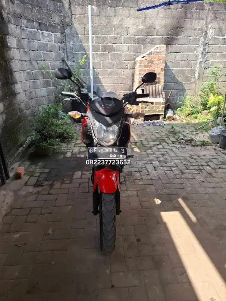 Cb 150r 2013 merah