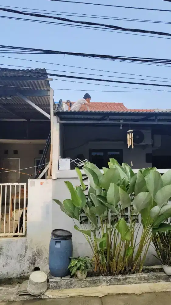 Tukang bangunan harian dan borongan
