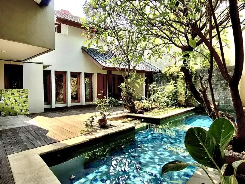 rumah dijual private pool di jl darmawangsa kebayoran