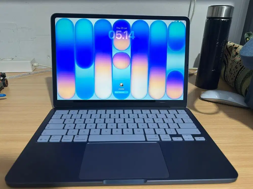 Macbook neo 8/265 indigo