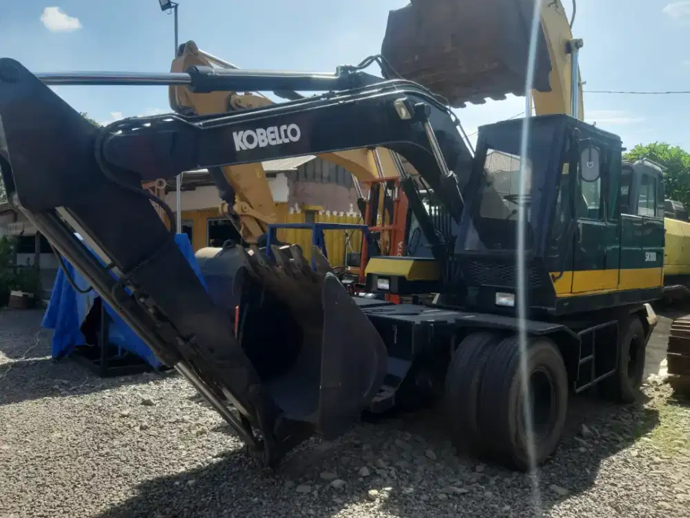 Wheel Excavator Kobelco SK100 Tahun 2018
