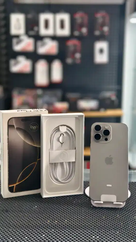 Iphone 16 Pro Max Natural Titanium 512 GB Open Box