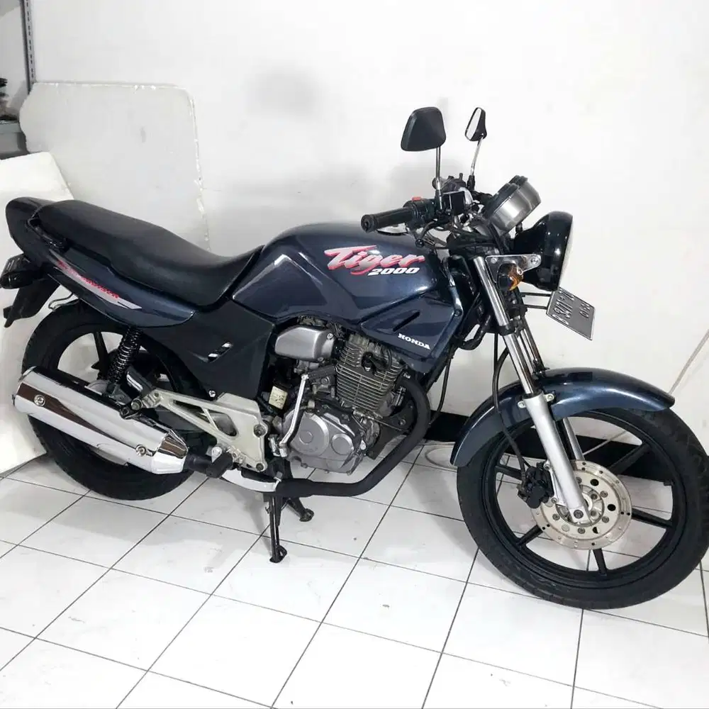Honda Tiger 2000 tilas tilam ungu