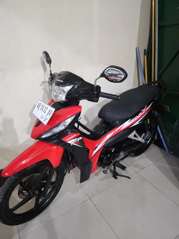 Revo x merah hitam 2022 Gbm kredit 530rb 3thn // tunai