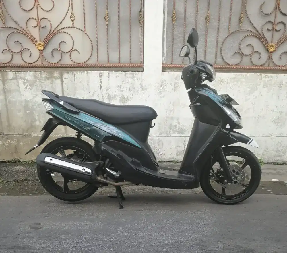 Miol 2009 msih ada AD skh pjk gris pjg ora ragat blas bdy bgs srt lgkp