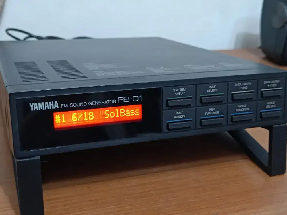 Yamaha FB-01 FB01 FM Synthesizer Vintage synth sound module not tx81z
