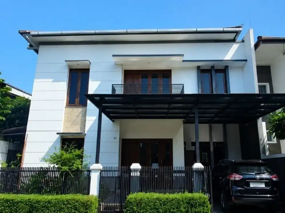 Rumah Bagus 2 Lantai Siap Huni Dalam Komplek Nyaman Di Gegerkalong Bandung