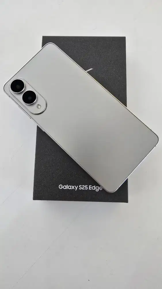 Samsung galaxy S25 EDGE 12/256