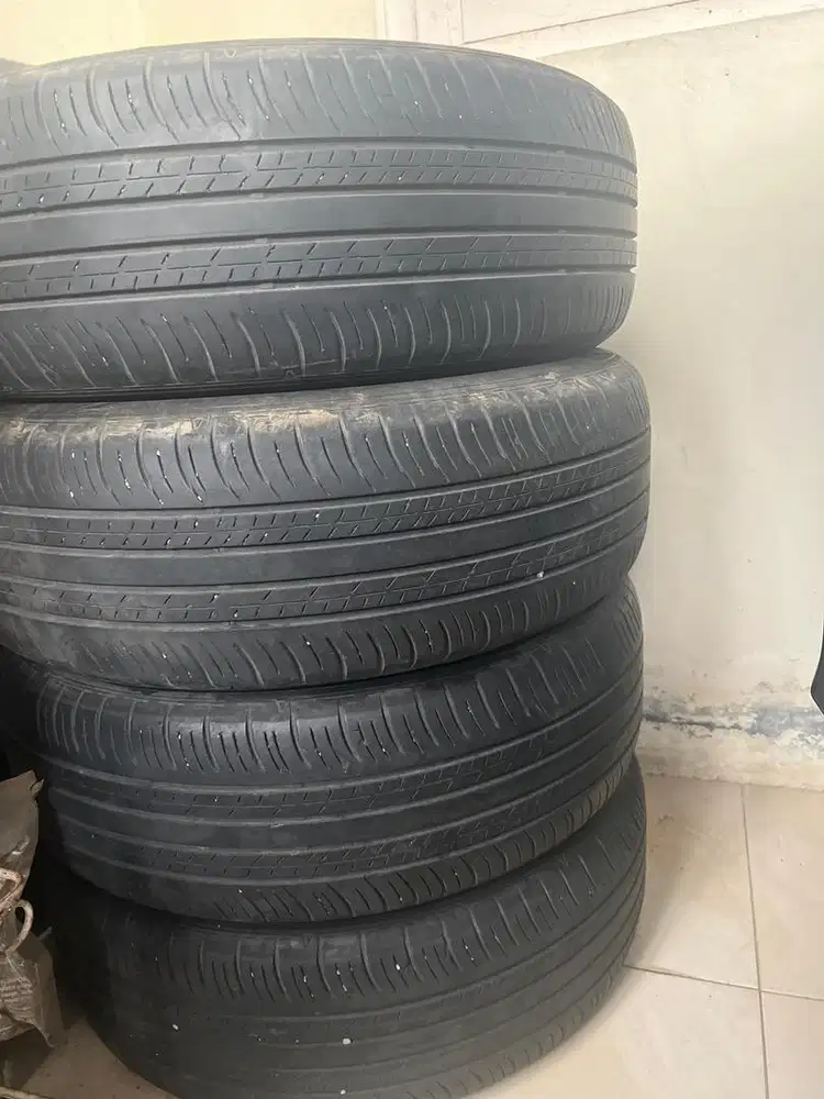 Di Jual Ban Bekas Merk Dunlop R17
